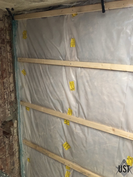 Lattung und verklebte Dampfsperre, Decke /dev/tal (6821 Besuche) Lattung und verklebte Dampfsperre, Decke /dev/tal Lattung und verklebte Dampfsperre, Decke /dev/tal