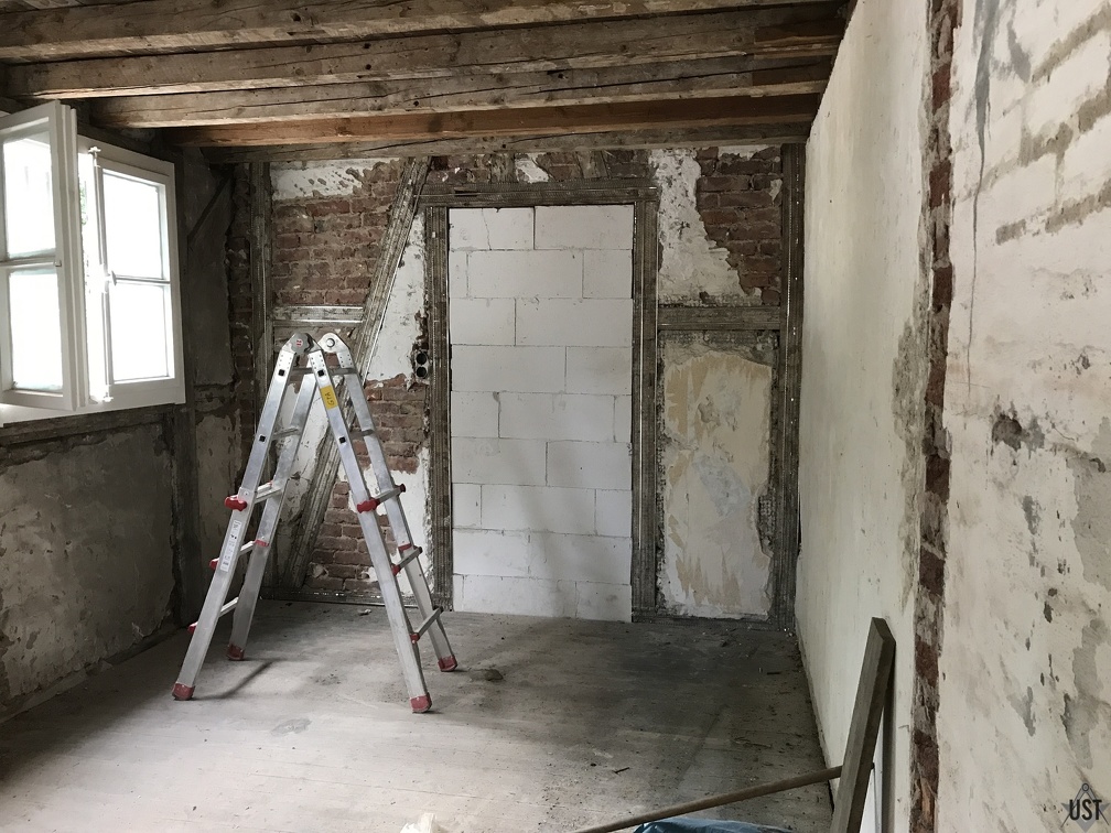 IMG 2535 (8117 Besuche) Putzgitter auf den Wandbalken, CAMwerkstatt IMG 2535