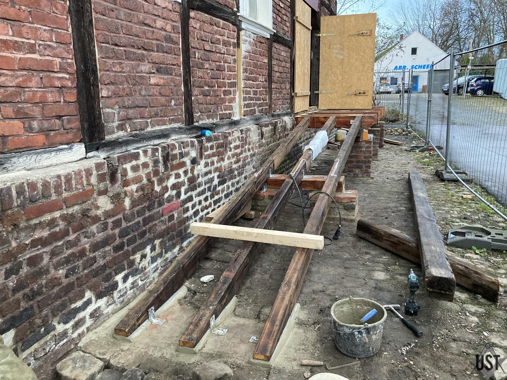 IMG 8145 (5248 Besuche) Unterbau Rampe steht IMG 8145