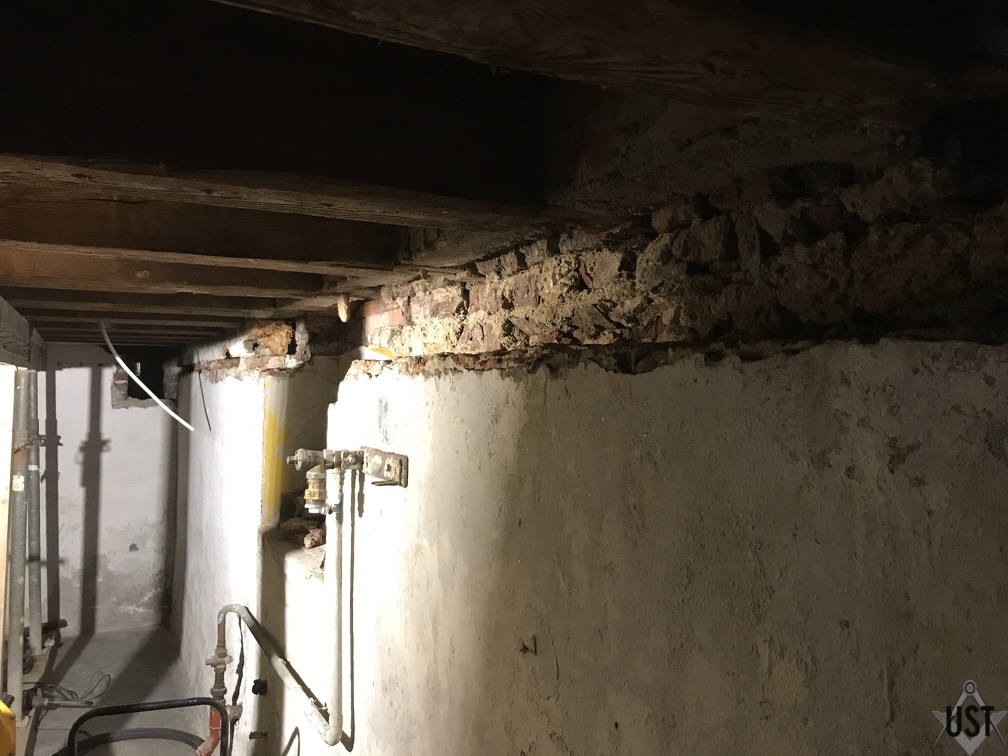 IMG 3930 (5639 Besuche) Maroder Balken erstes Teilstück entfernt IMG 3930