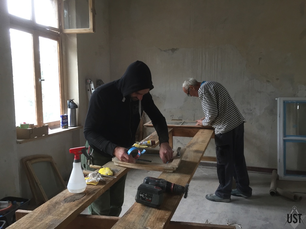 IMG 7690 (8143 Besuche) Fenstersanierung im Hackspace IMG 7690