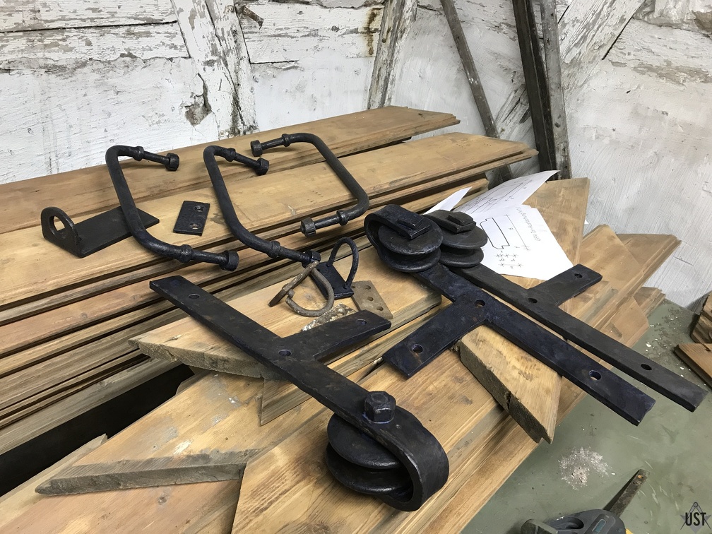 IMG 4114 (5773 Besuche) Fortsetzung Aufarbeitung Torbeschläge IMG 4114