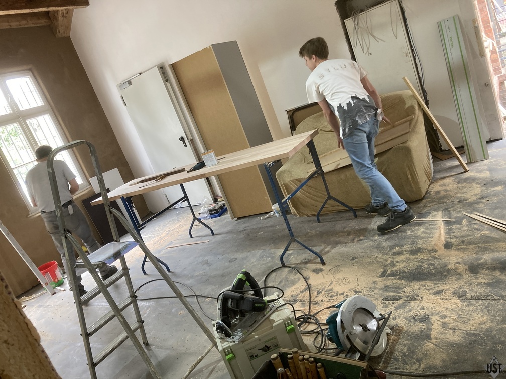 IMG 4891 (8201 Besuche) Küche: die Arbeitsplatte ist da! IMG 4891