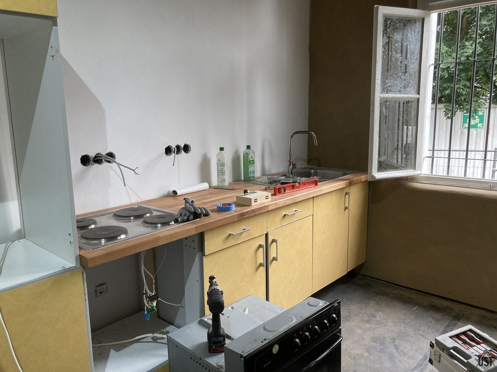 IMG 4968 (8707 Besuche) Wir haben fließendes Wasser in der Küche! IMG 4968