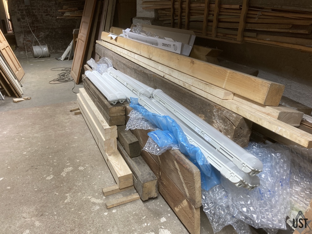 IMG 6280 (4286 Besuche) ...und weitere zum noch montieren. IMG 6280