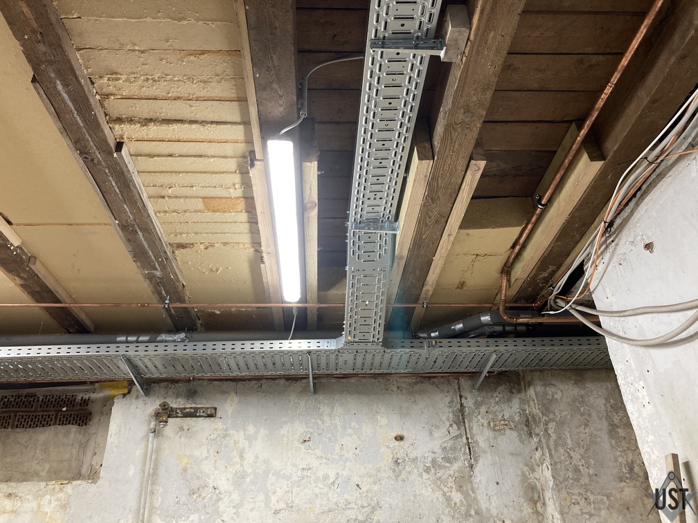 IMG 7791 (4029 Besuche) Ein, zwei schwer zugängliche Ecken schon mal angestückelt... IMG 7791