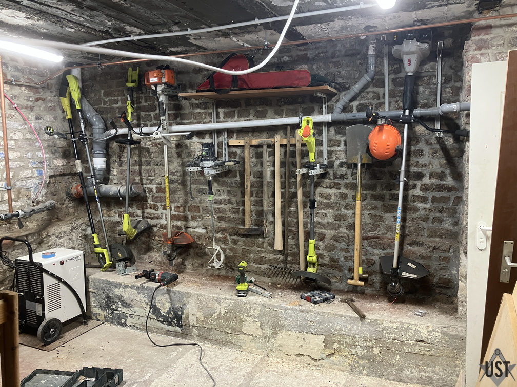 IMG 1678 (2422 Besuche) Gartenwerkzeug hat einen neuen Platz im Keller IMG 1678