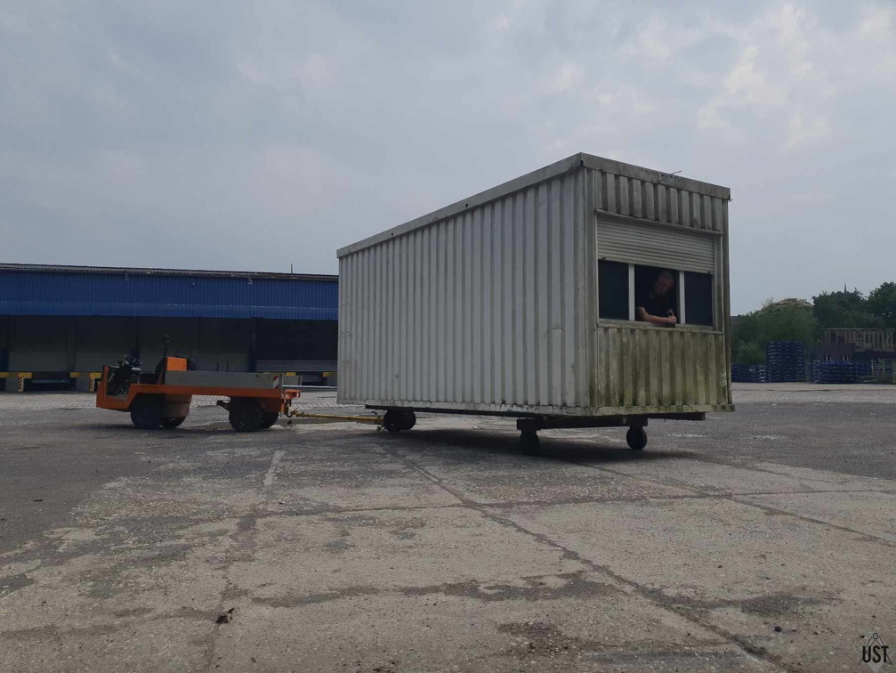 20250503-184044 (2354 Besuche) Ein Container auf Reisen 20250503-184044