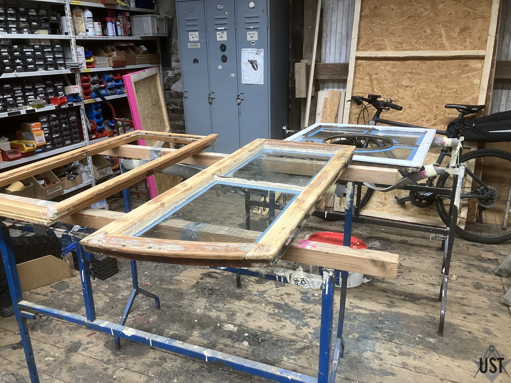 IMG 3140 (30 Besuche) ...arbeitet Fenster auf IMG 3140